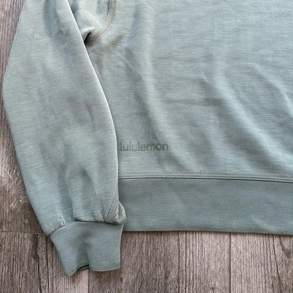 Lululemon Softstreme Cropped Crewneck Sweatshirt Womens Sage Green